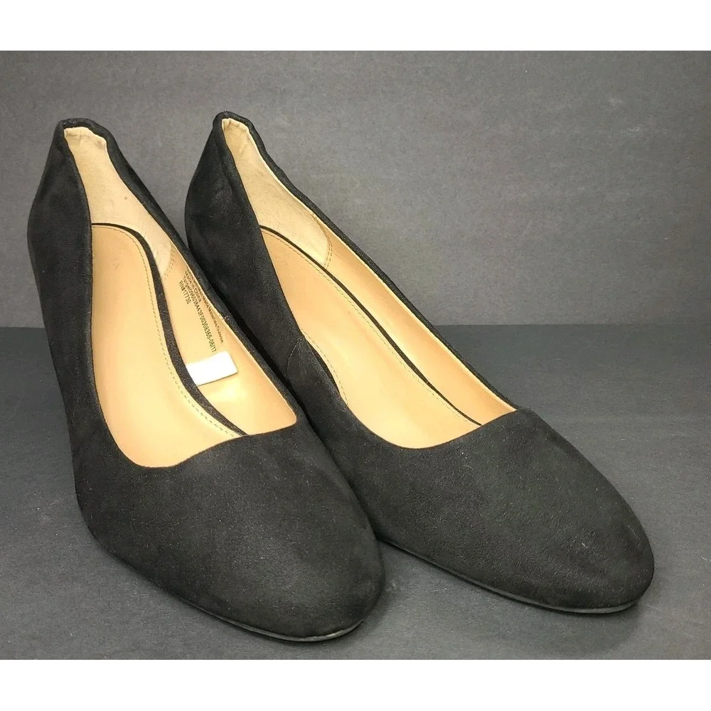 A New Day Women's Pumps – Size 8.5 – Black Faux Suede Wedge Heel Shoes – Classic